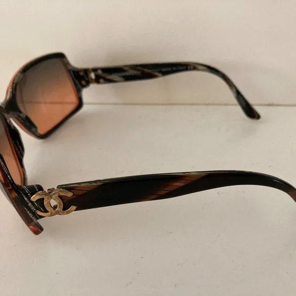 CHANEL Tortoise Sunglasses 5030 C633/78 58017 125/Case/Cloth  display picture 2